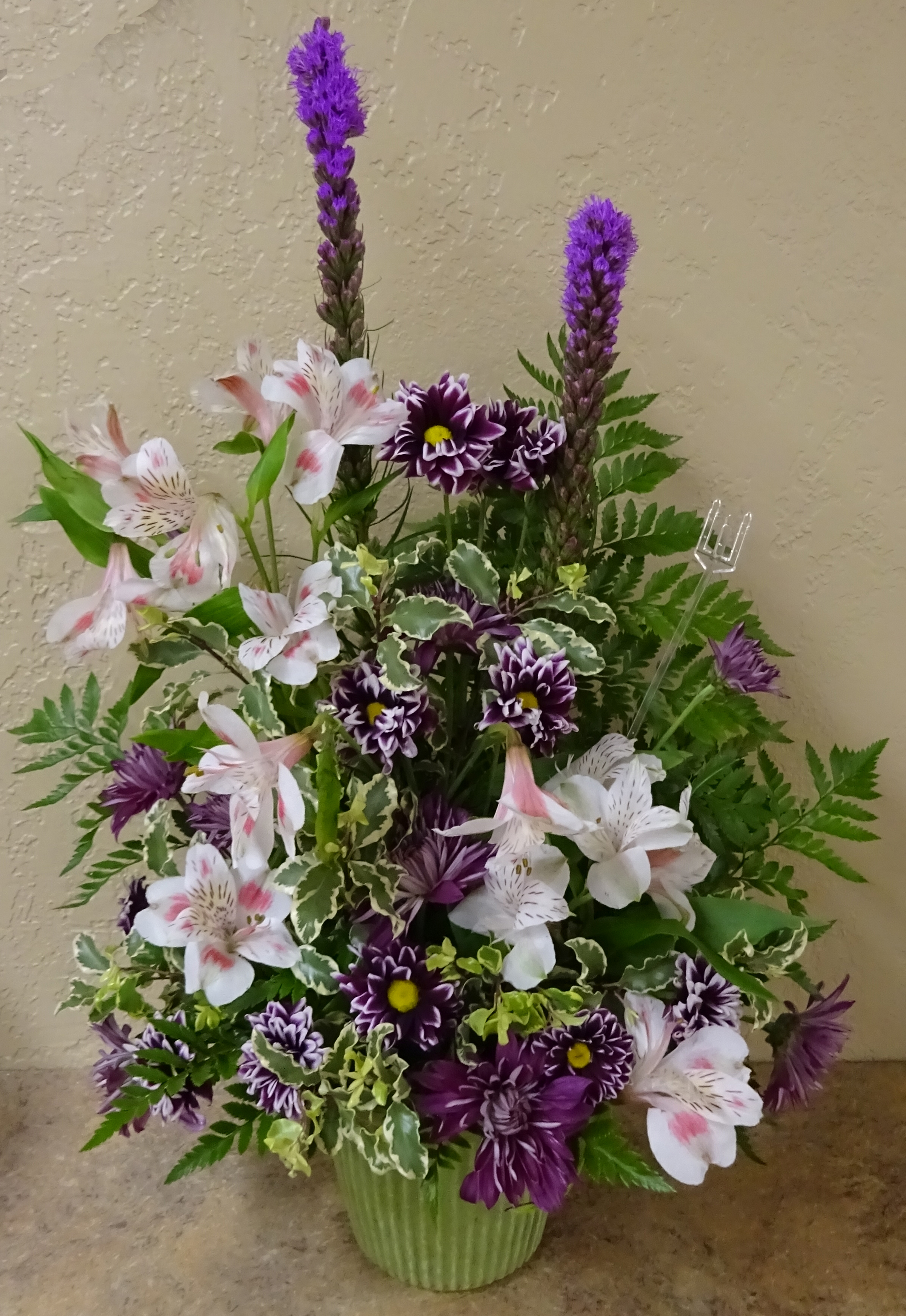 Flowers from Kathy Baumann, Roger & Patti Baumann, Curt & Diane Rawstern, and Families