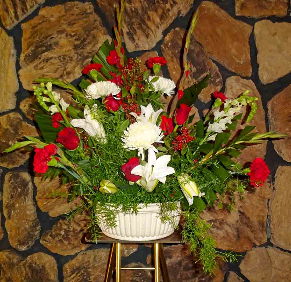 Flowers from The Kujawa's - Joanne & Family, Ken & Family, Karen & Family, Rita & Family, and Rhonda & Family