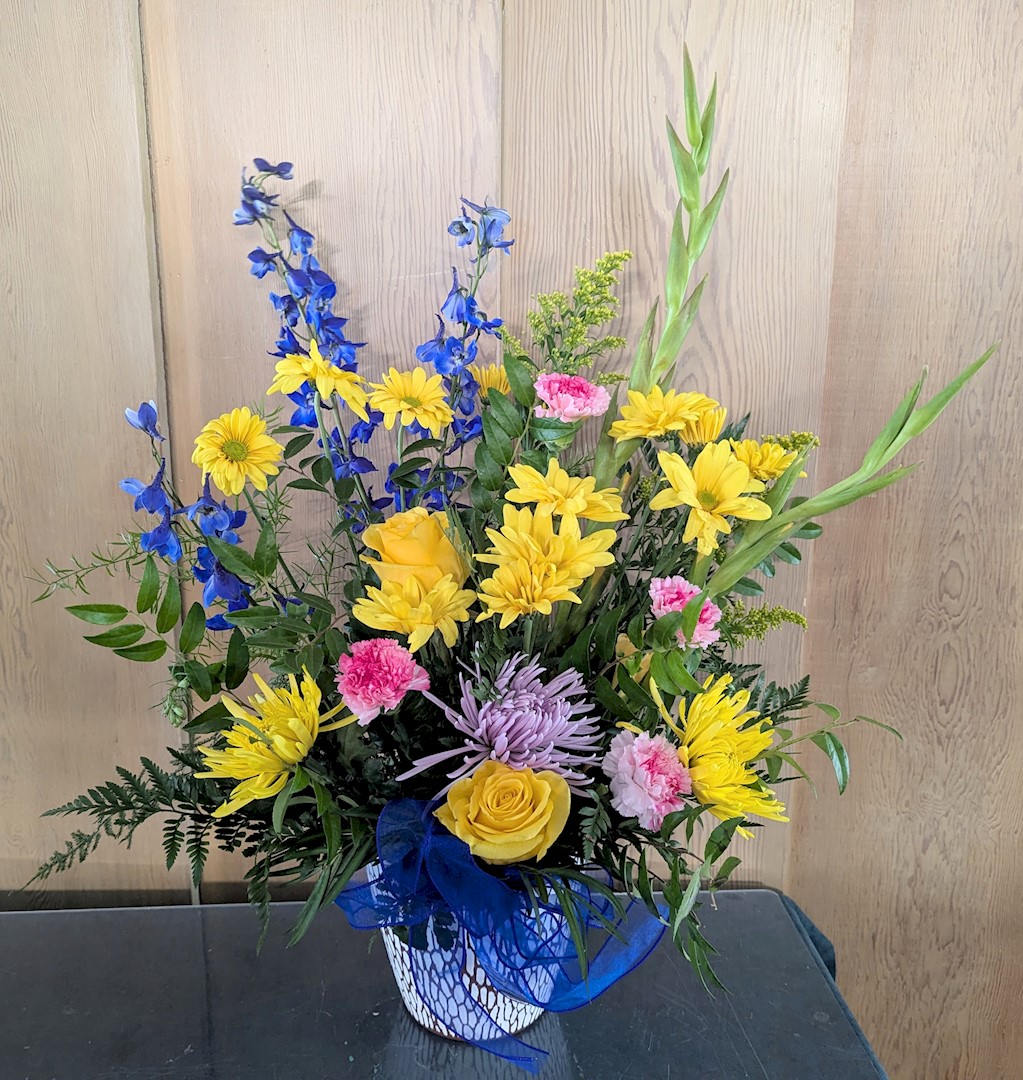 Flowers from Linda Schutte and Family; Shane and Gina Schutte and Boys; and Jay and Dilynn Johnson and Family