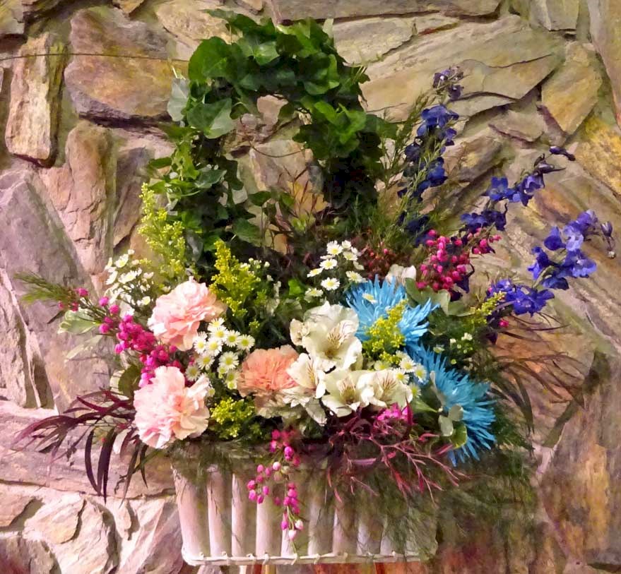 Flowers from Shawn & Vicki Fogerty and Lee & Amy Hoffland