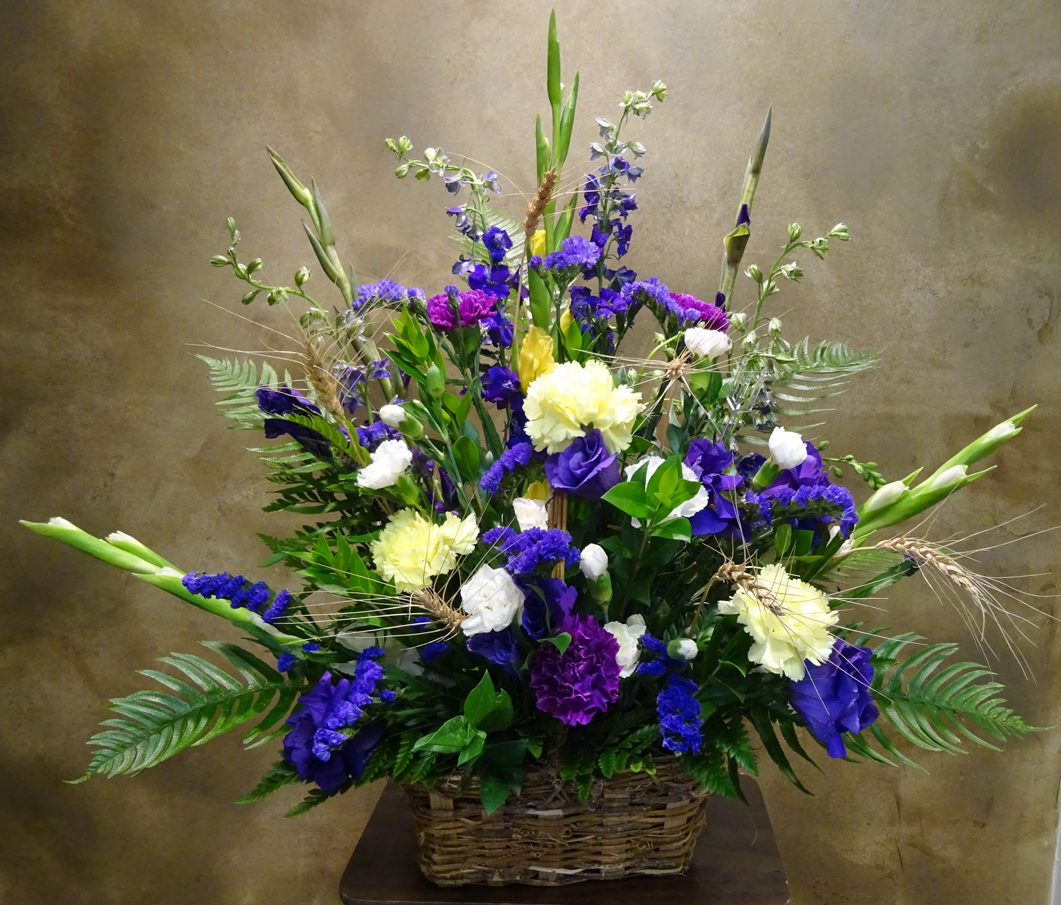 Flowers from The Family of the Late Hank and Pauline Schofield