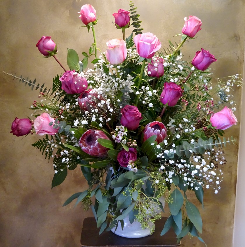 Flowers from Steve & Ronda Sieling, Boyce & Kathy Kennedy, Bob & Peg Kretz, Rock & Andrea Kennedy, and Families