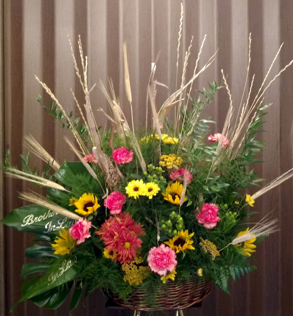 Flowers from Claudette and Dick, Cindy and Steve, Cleo and Pete, Candie and John, Claude, Casey and Sass, Clay, Cathy and Dennis, and Grandma Bea