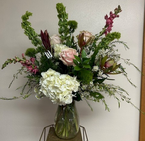 Flowers from Niel and Julie Nielsen and Family