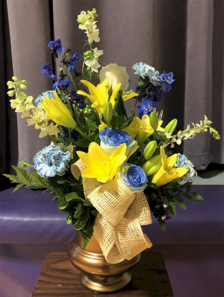 Flowers from Julie (Hoffman) Koester Family