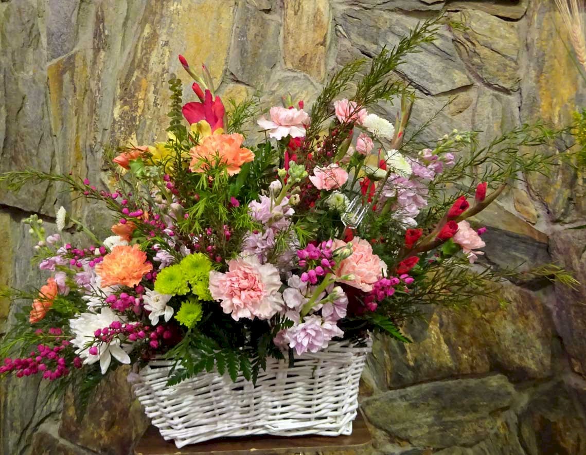 Flowers from Scott & Beth Kennedy, Kent & Kathy Kennedy, and Judy & Paul Goldhammer