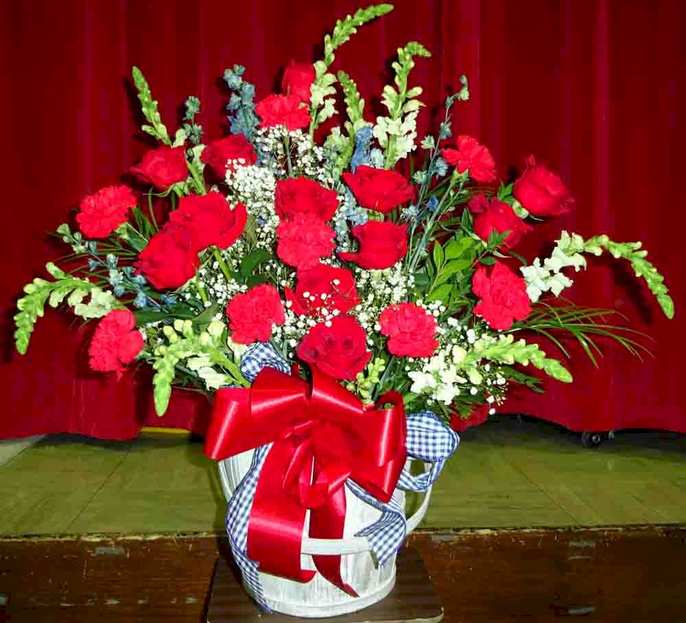 Flowers from Midland Food & Fuel
Clint, Brenda and Family