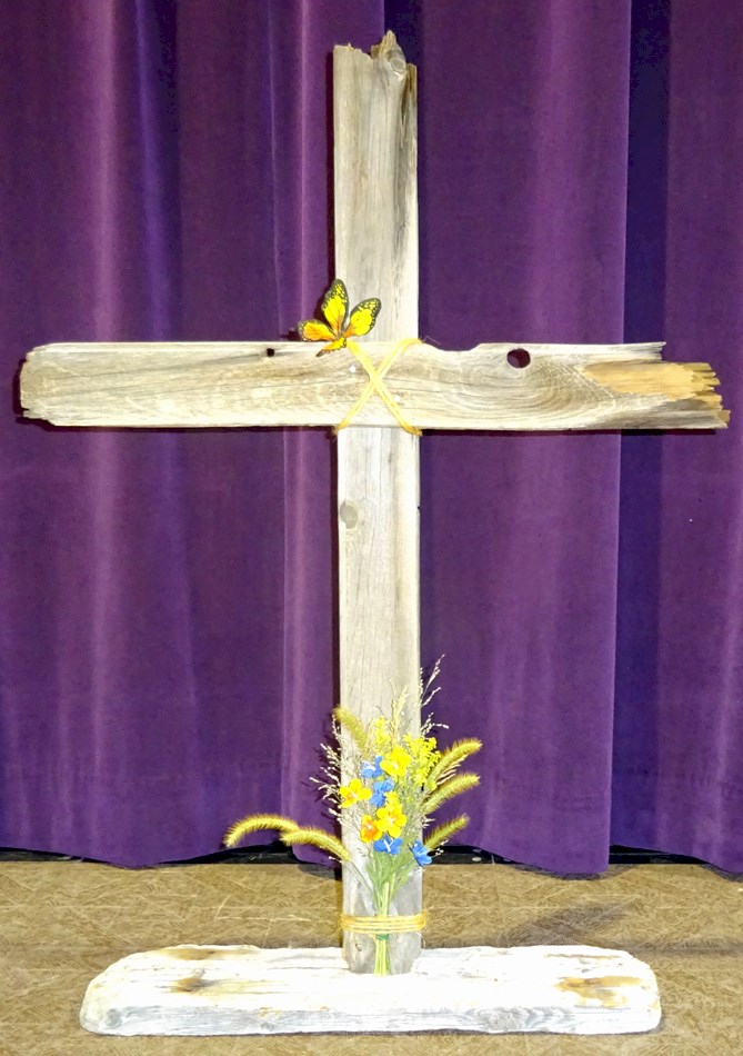 Flowers from Ben & Wanda, Jerry, Summer & Family, Kolby, Sarah, & Family, and Kyler and Family