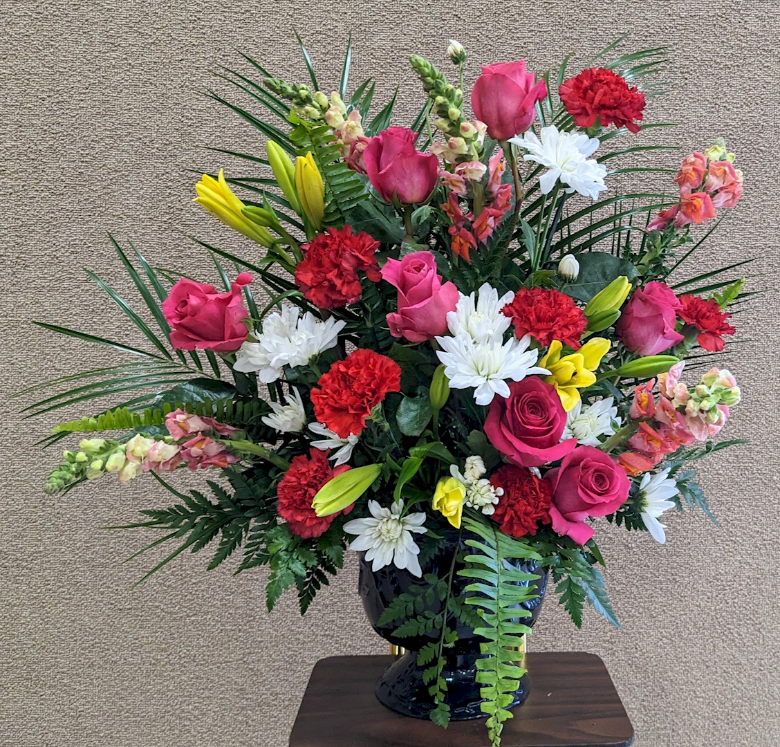 Flowers from Schuler Family: Aunt Janet, Ginger, Rhonda, and Laura