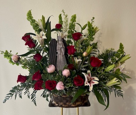 Flowers from Rick, Pat and Sarah Hustead
and the Wall Drug Team