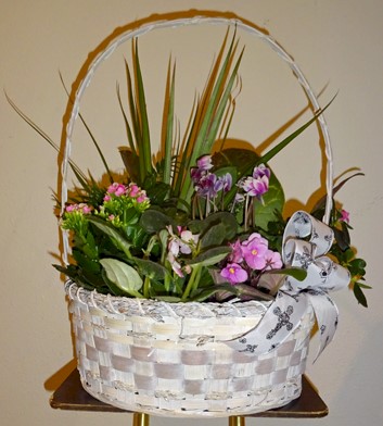 Flowers from Mr. & Mrs. Larry Holland  and Family, Mr. & Mrs. Terry Holland, Judy Struck and Family, Jerry Holland,
Mr. & Mrs. Wayne Warne and Family, and Mr. & Mrs. Garri Holland and Family
