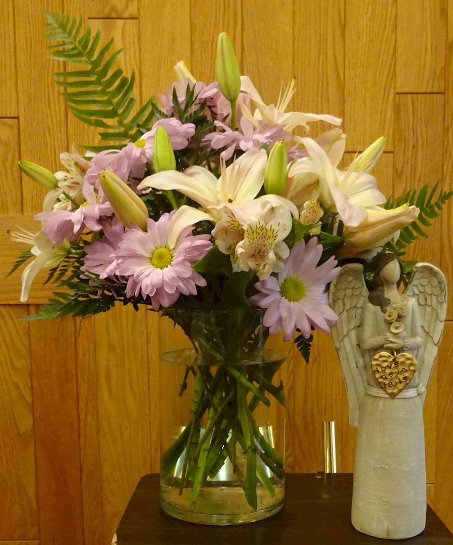 Flowers from Monica, Lisa, Scott, Tracy, Christina, Terry, Tom, April & Families
