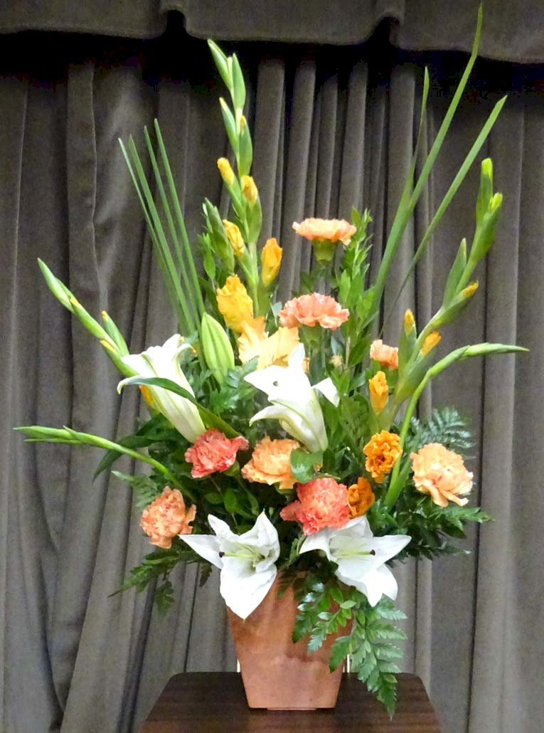 Flowers from Caroline Andersen and Family