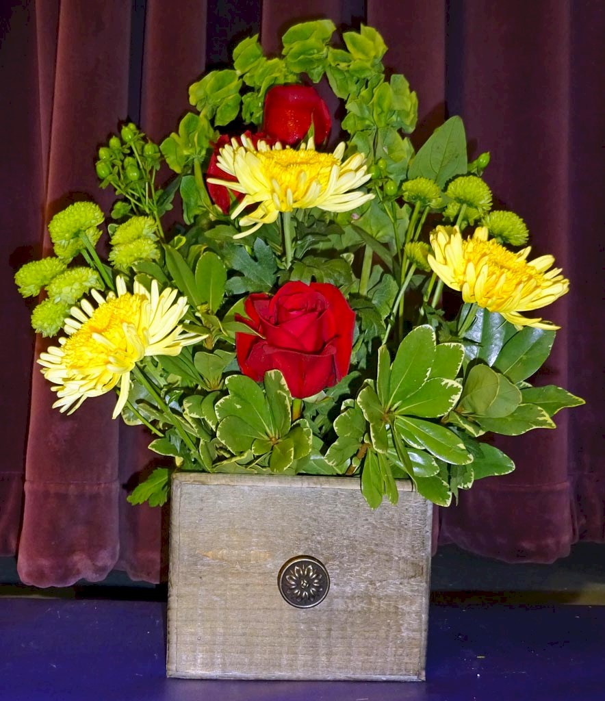 Flowers from Ross Albin, Woody Albin, and Marcy Albinttorne