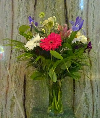 Flowers from Renee and Steve Liston
