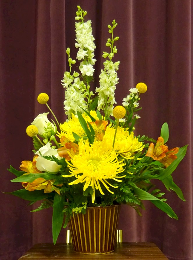 Flowers from The Thompson Families - Nichole, Travis, Tate, Maggie, and Ty