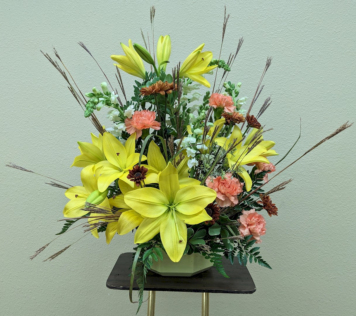 Flowers from Greg Larson and Family
