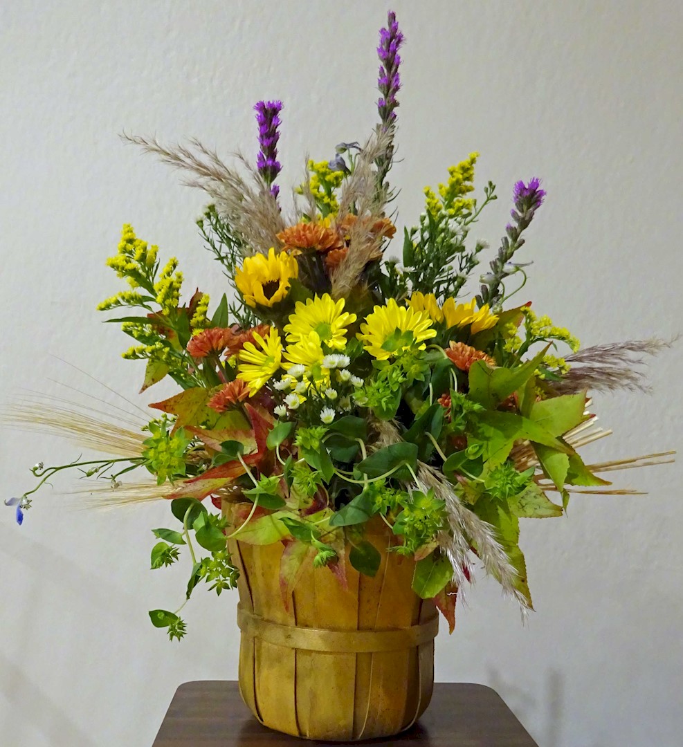 Flowers from The Ranch Store
Gene, Monica and Trevor Williams