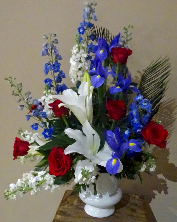 Flowers from Evelyn Leckey's Family - Debra, David, Bonnie, and Paul