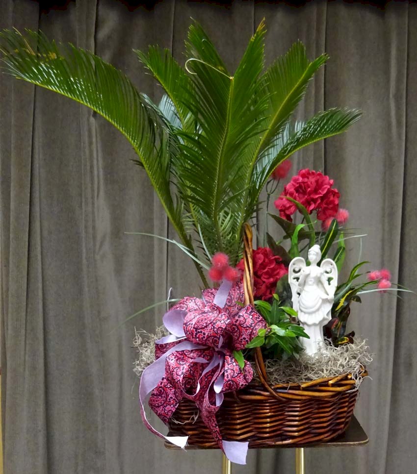 Flowers from Jay and Elke Baxter